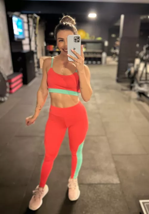 Imagine all sweaty without gym clothes (F)