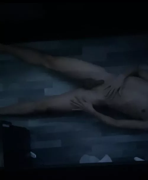 Is an older man too much to ask for ?🙄 19M