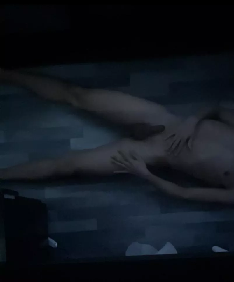 Is an older man too much to ask for ?🙄 19M