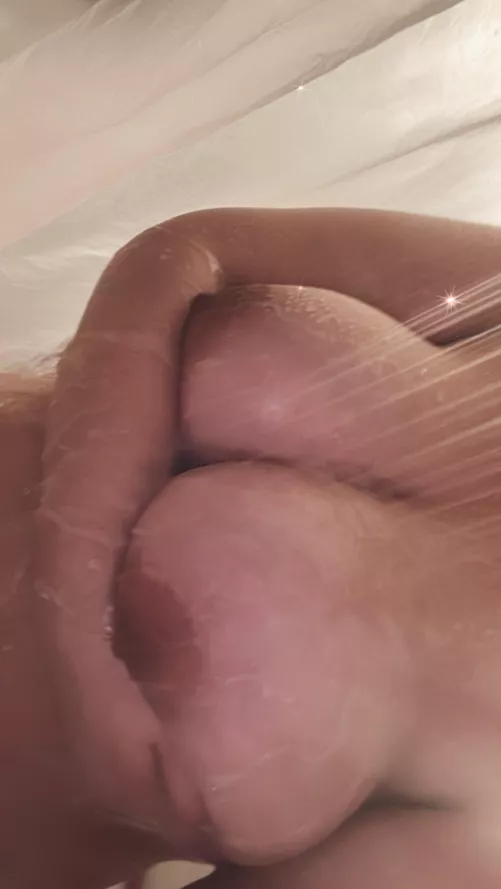 let’s get dirty together 🥵