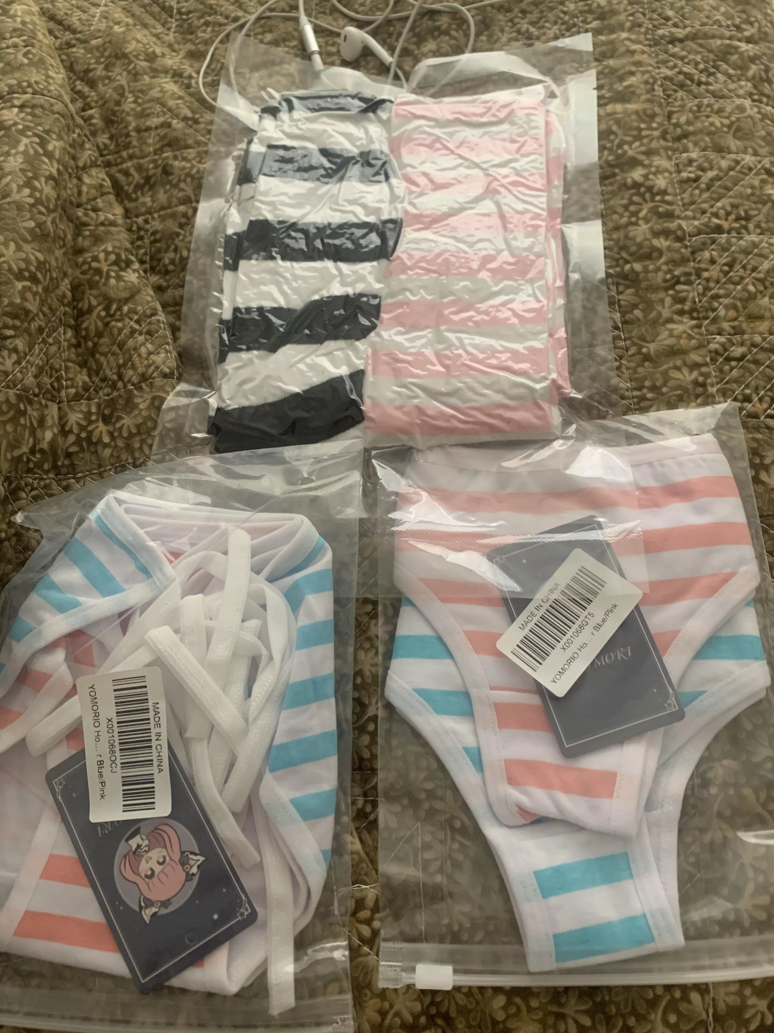 Look what came in the mail!~ Which one should I try on first ~?