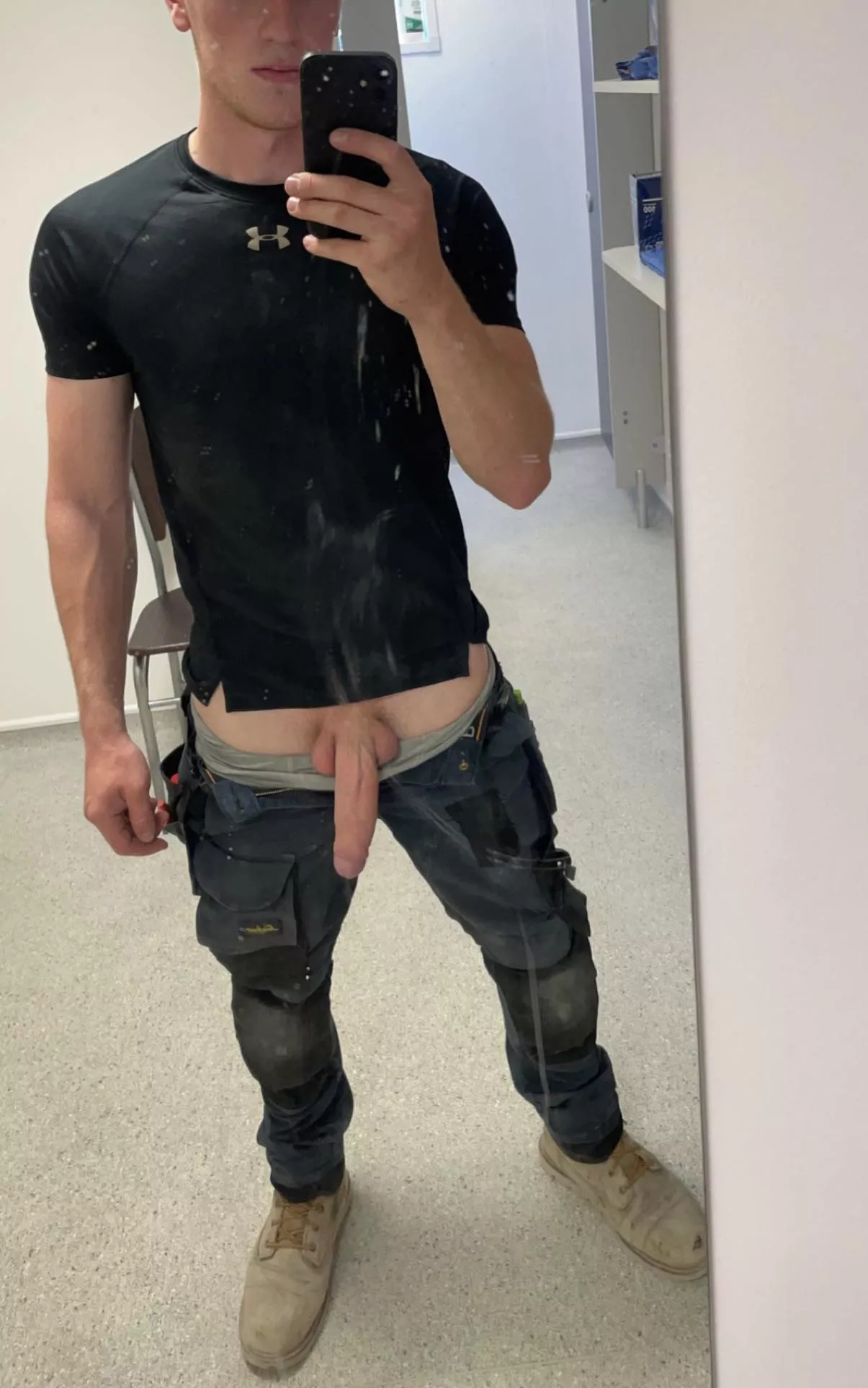 Mirror is dirty, but so am I👀