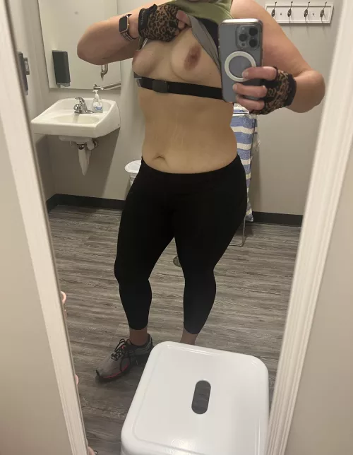 Mombod preview at the gym