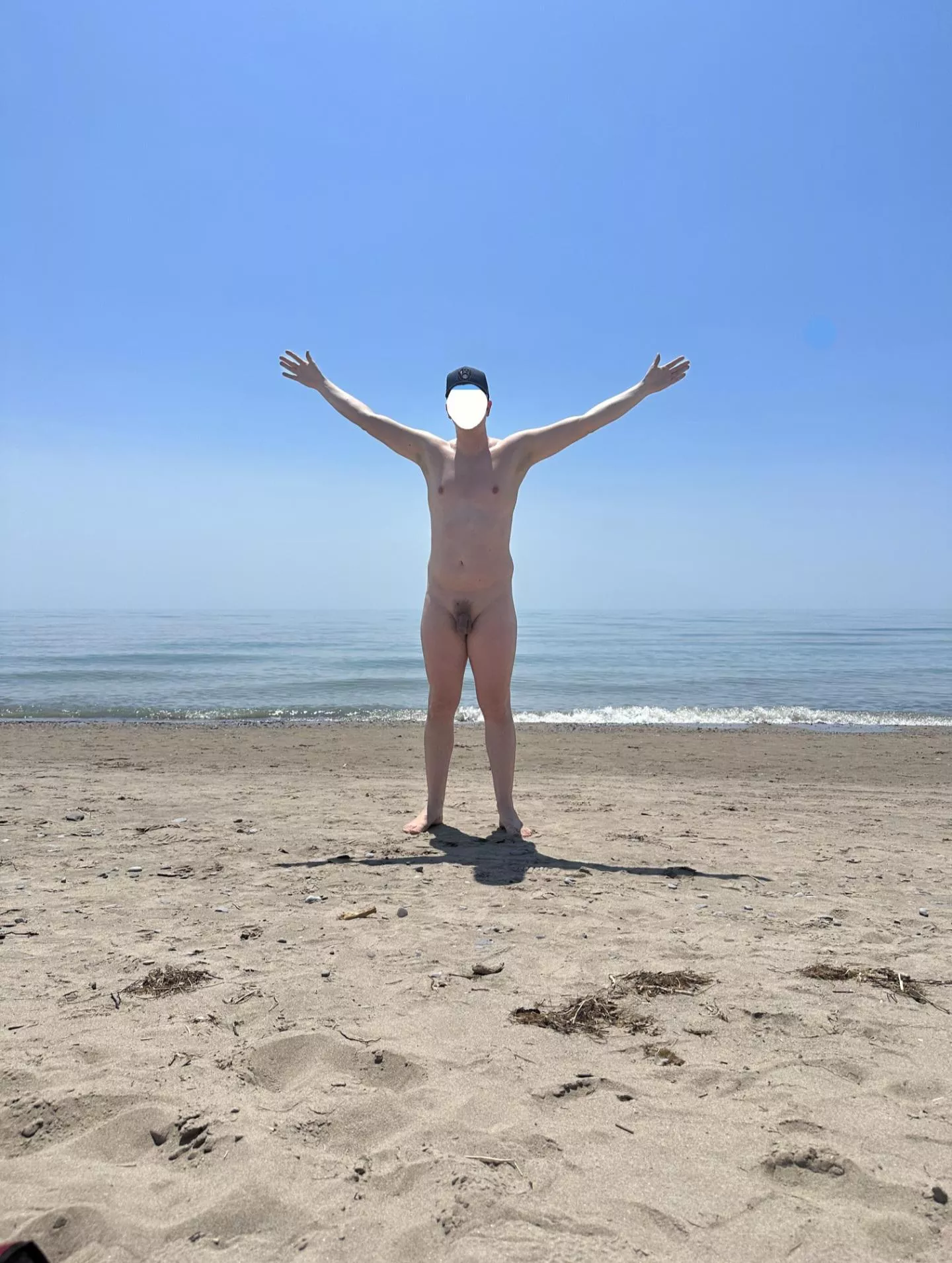 Nothing better than being a free nudist man ☺️