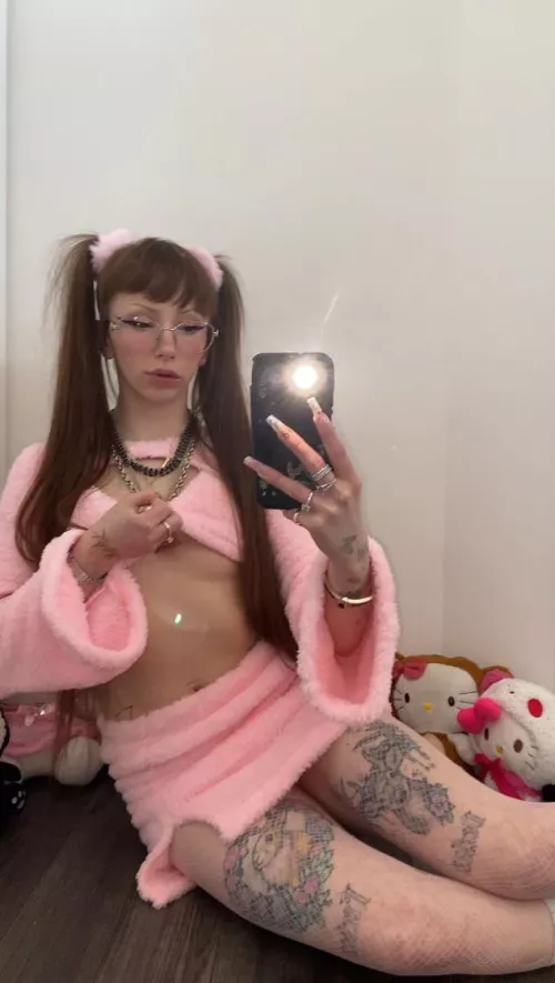 should i take this off 🤓