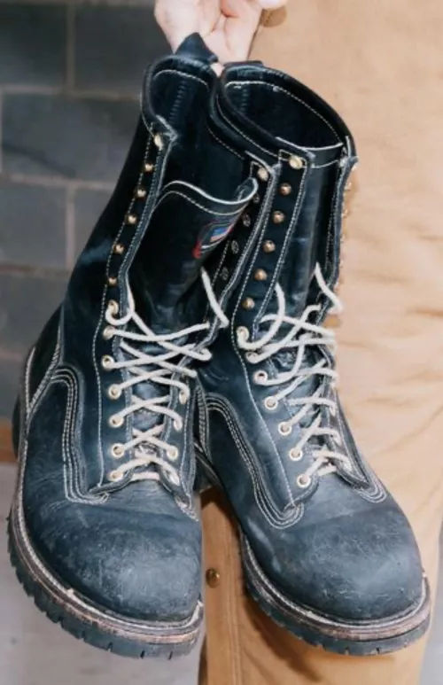What boots are these?