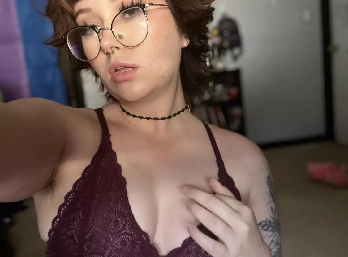 What comes to mind when you see me ?