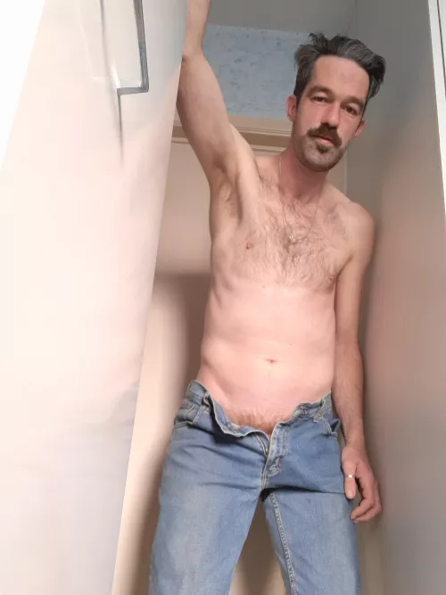 Worked outside all day, needed to wank the dust off