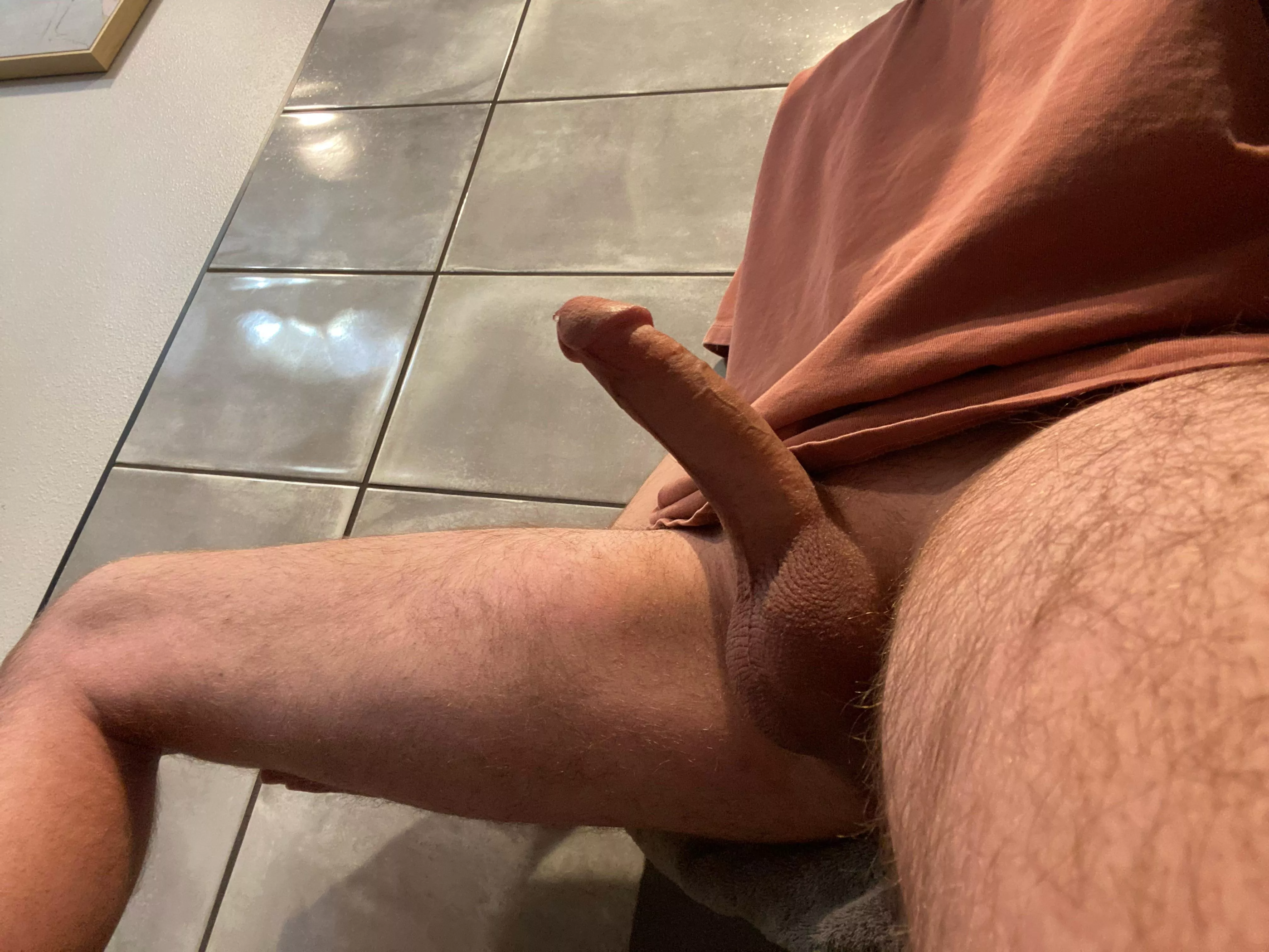 You’d look good kneeling between my hairy legs (25)
