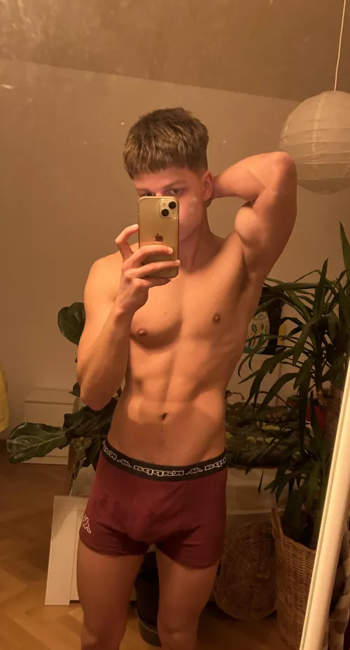 (19)Do you want to taste it?