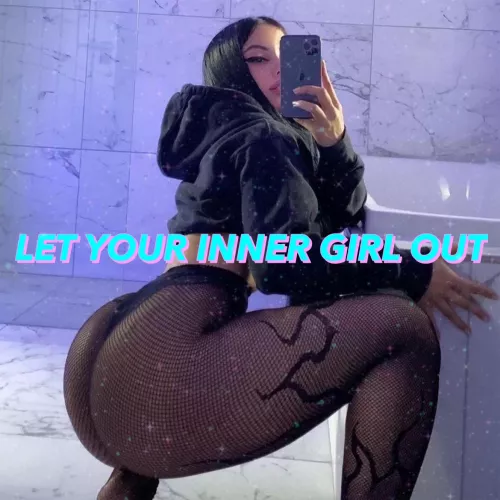 be the slut you were meant to be🖤