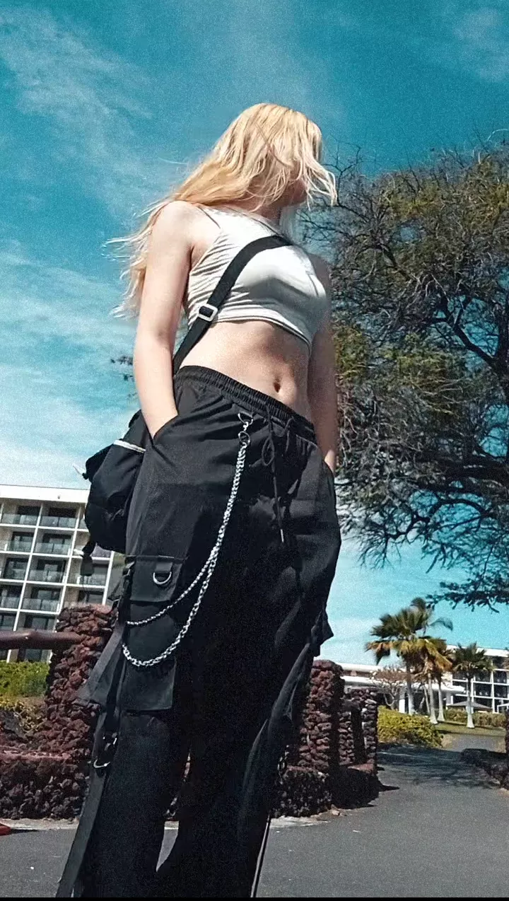 Birthday outfit midriff 