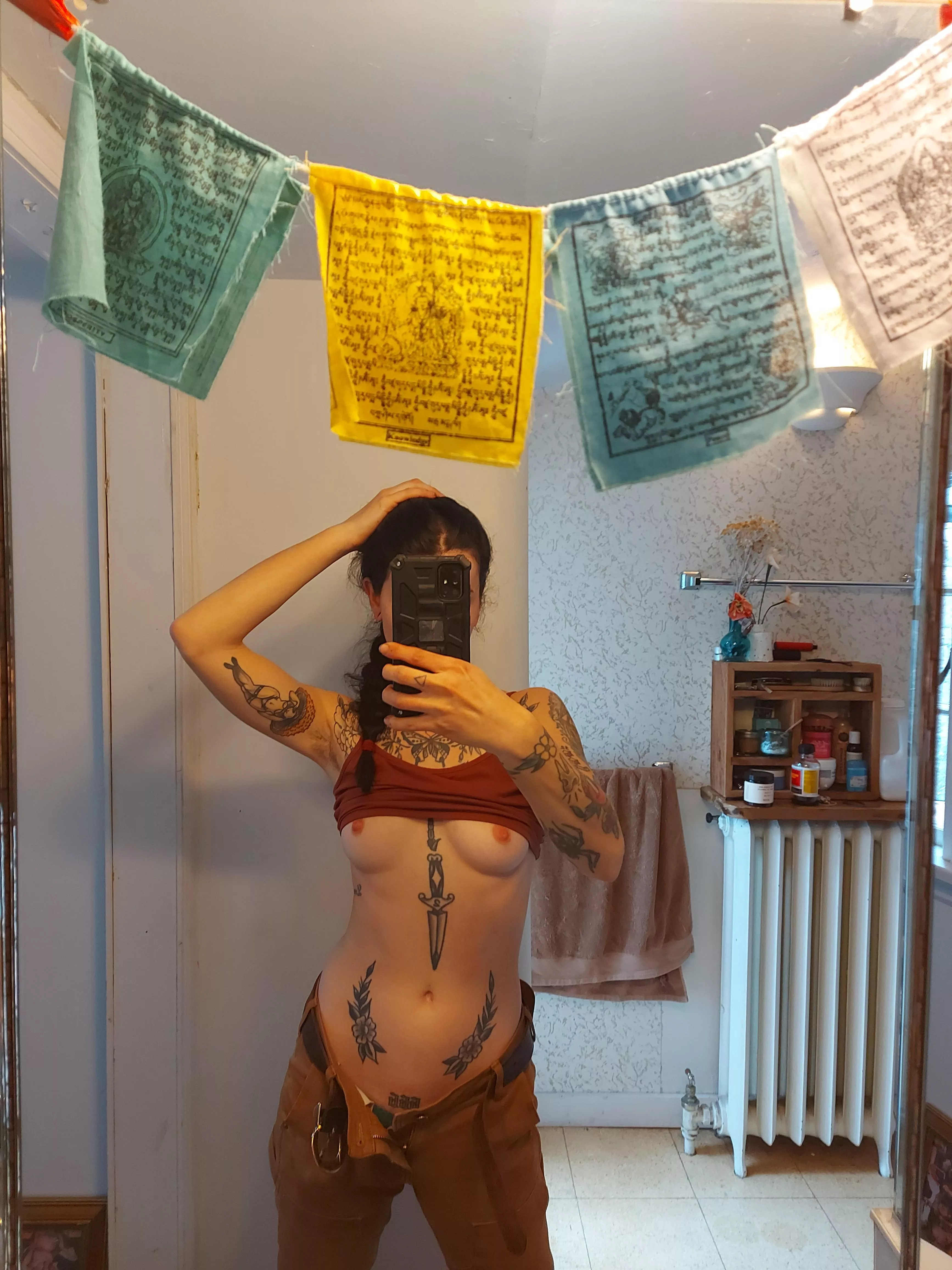 Converting from tradie to slut (f)