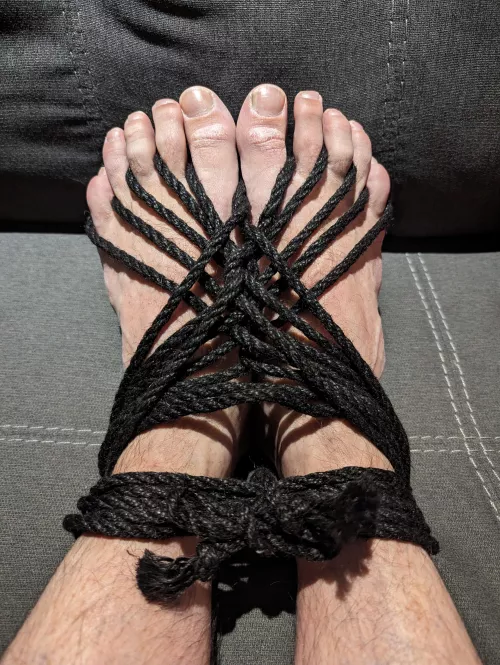 Decorative foot binding