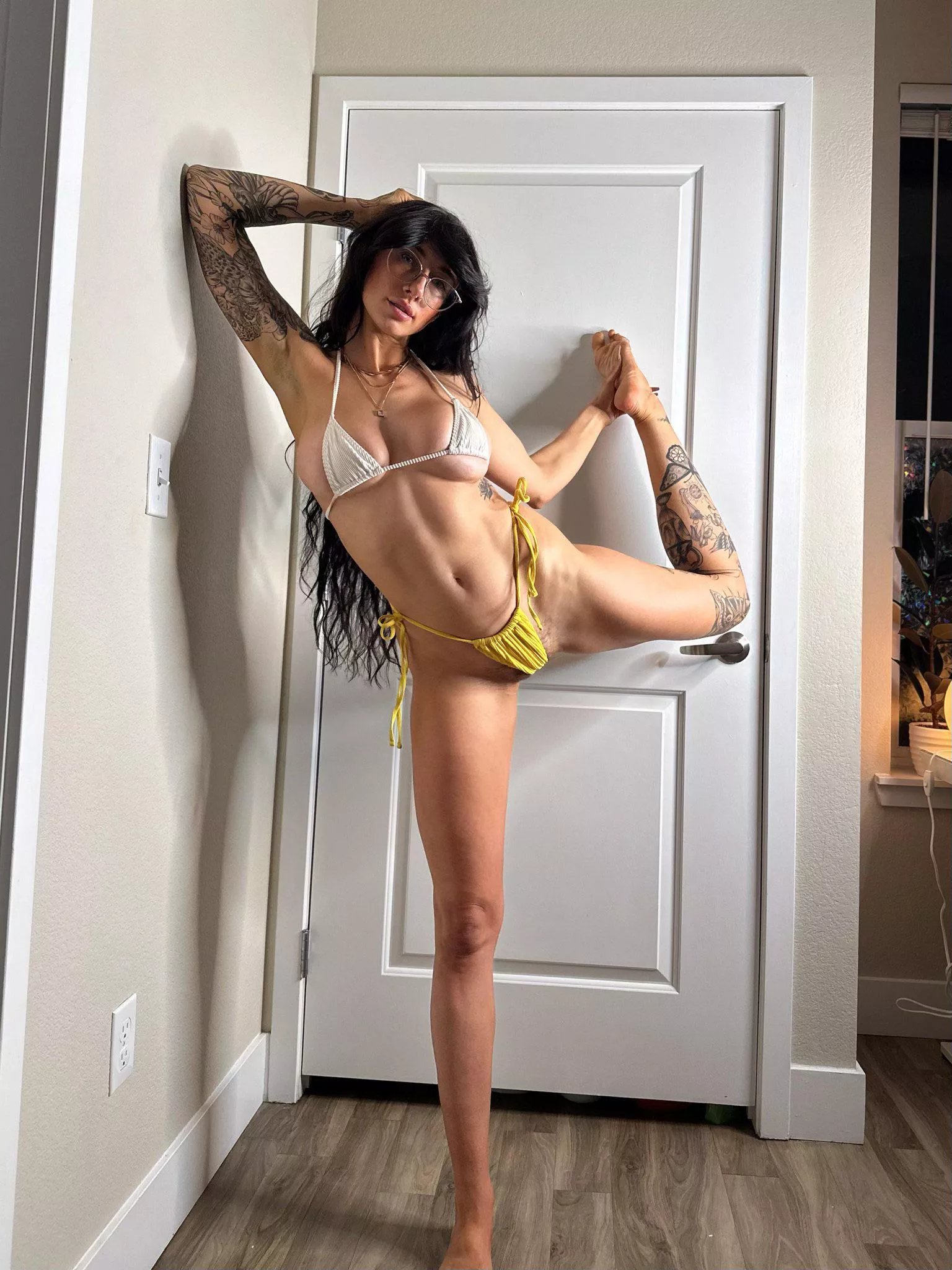 Did someone order the titties?