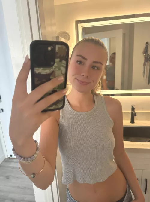 Do you like a girl who smiles everyday