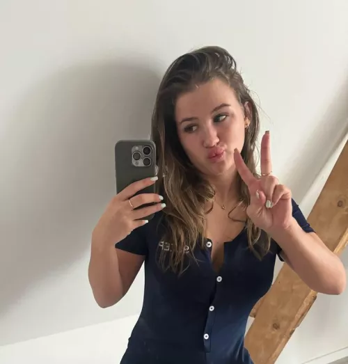 Does Nblue look good on me?