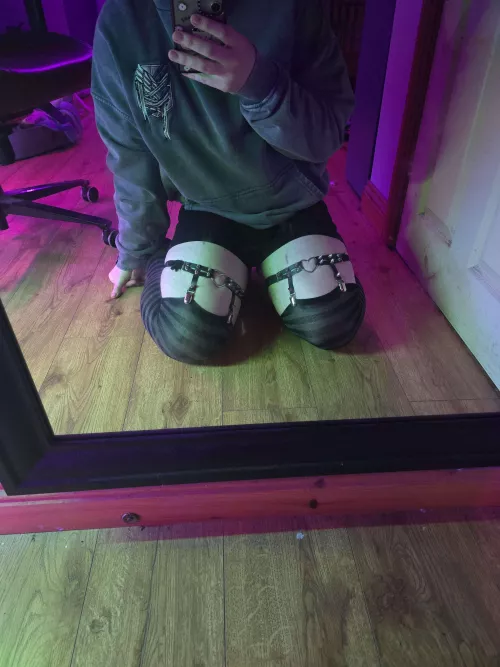 First Post! Do you think my thighs look squishy? :3