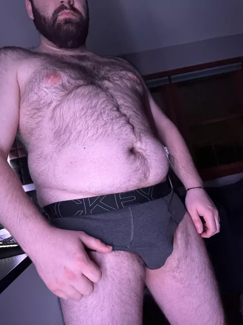 Fresh out of the shower I was really feeling myself in these jockeys 🏇