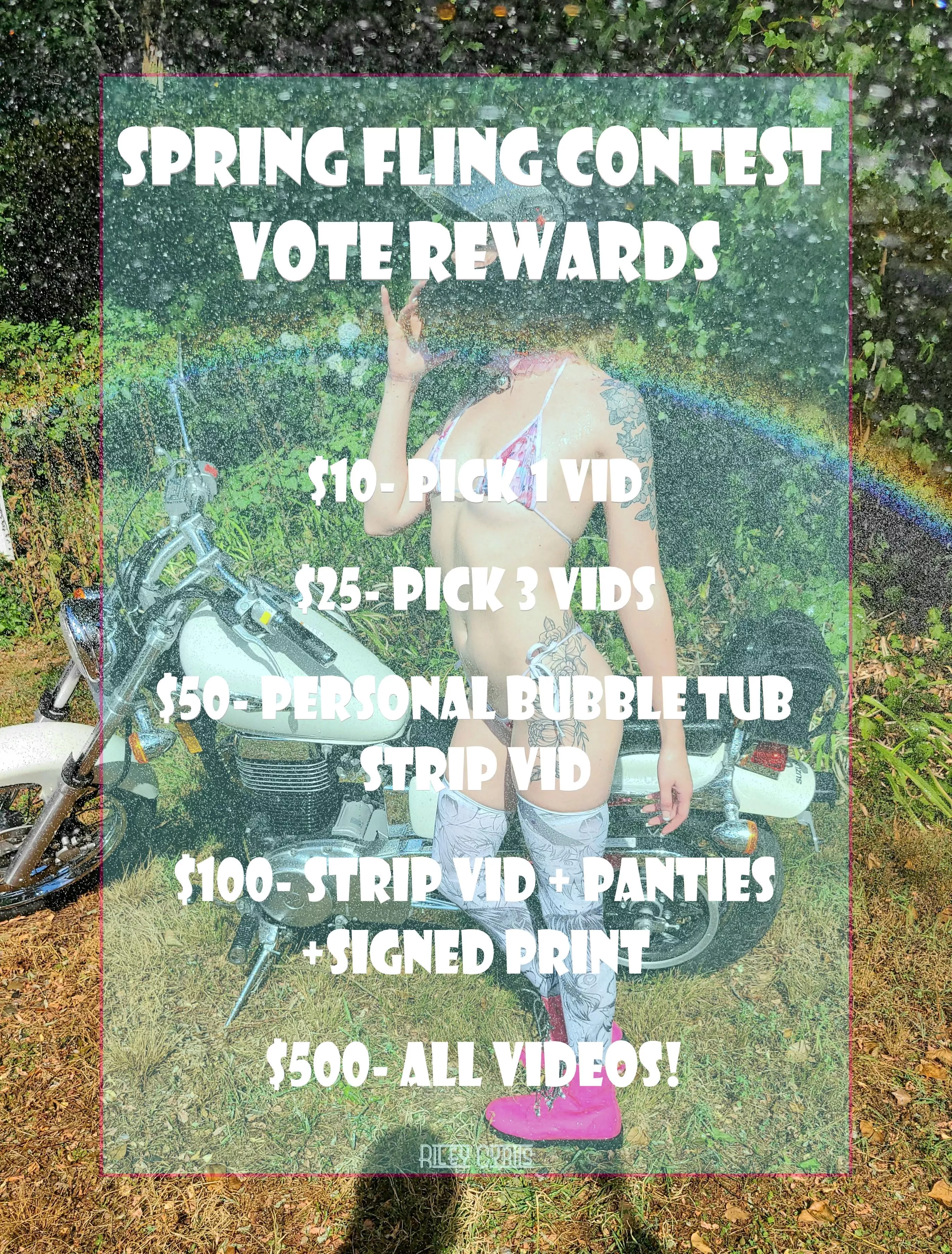 Gimme a vote in the silly ass manyvids contest for cool deals 🥰