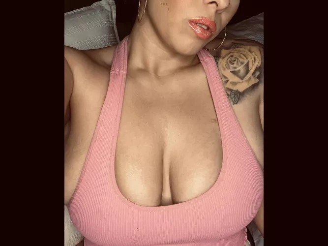 Have a MILF for breakfast