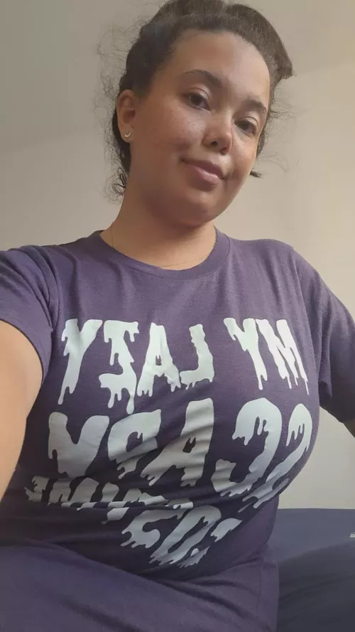 I got this shirt a while ago, I think it's beautiful