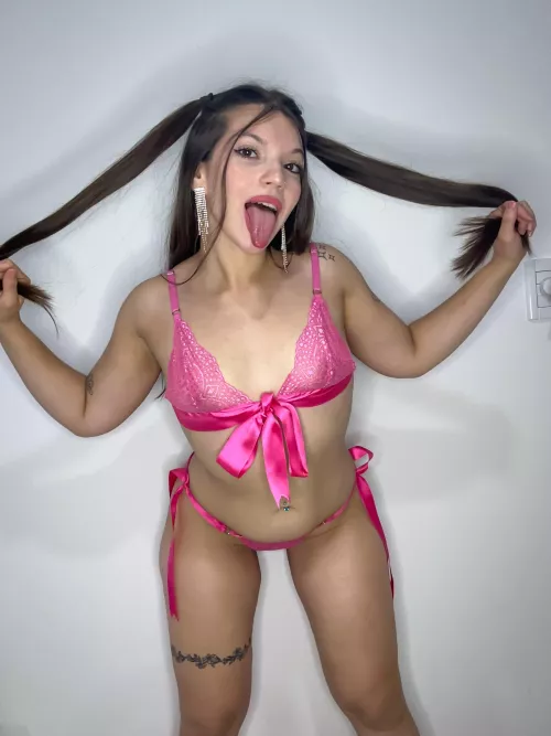 I love to enchant you every time I’m doing my pigtails 