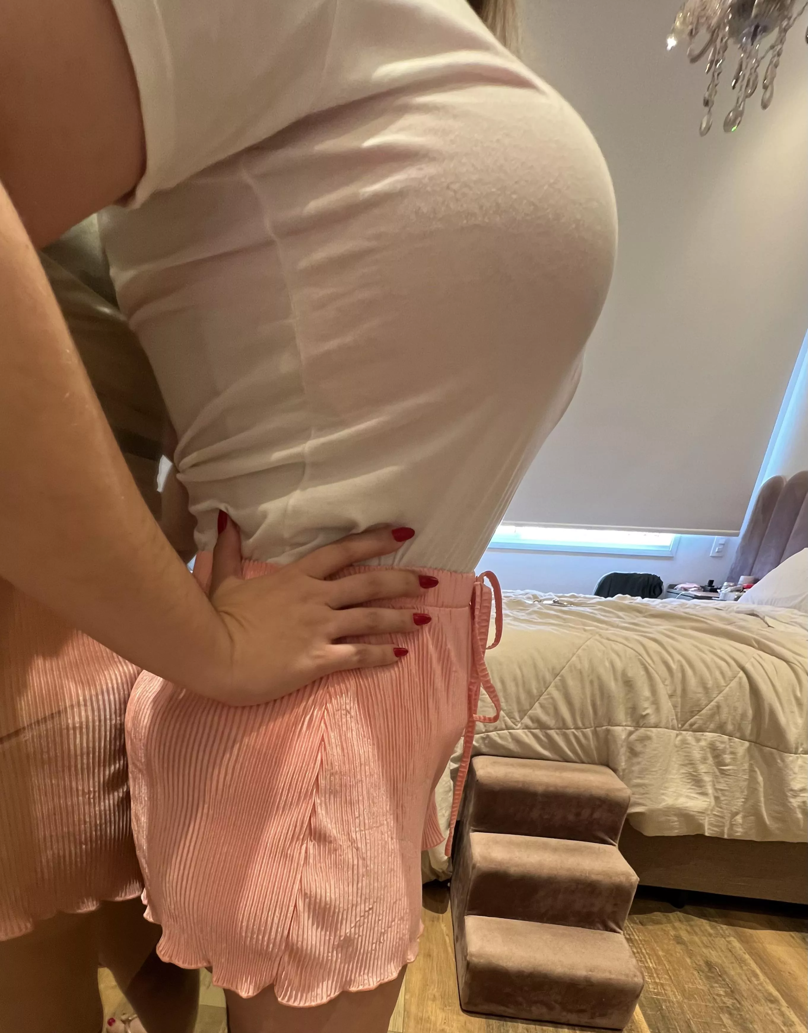 Impressed by my sideboob? Hope they are not the only thing that grows on you…