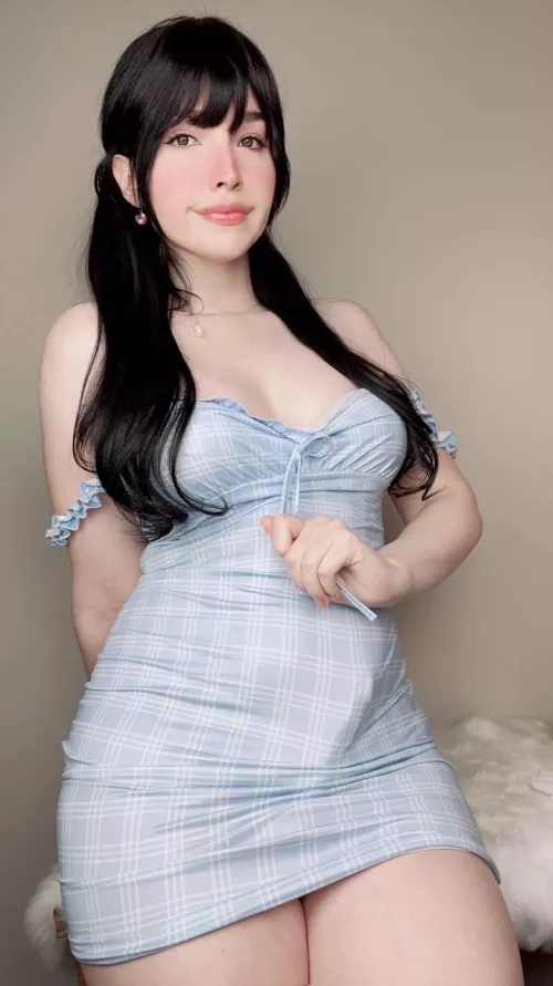 It's a struggle fitting it under my dress! 😼