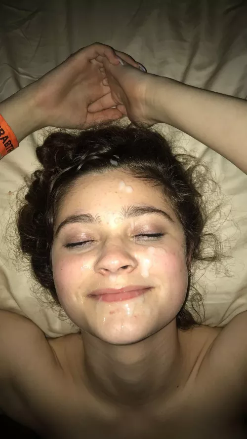 It’s never enough cum😉