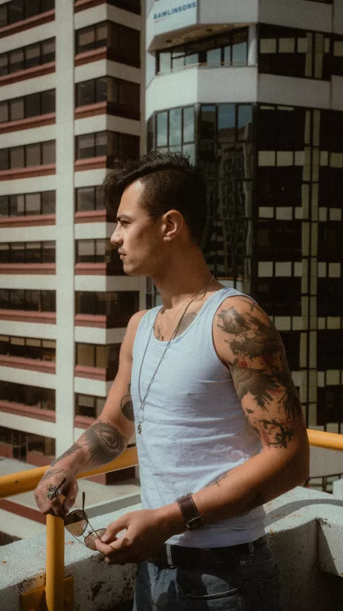 Loving the retro vibes that this picture gives off. Hope everyone has an amazing weekend 