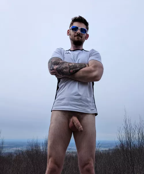 Meeting a bro on the trail like 