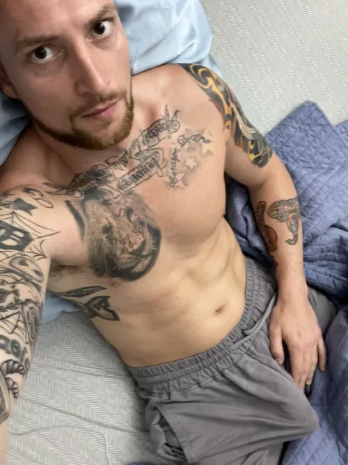 Need a girl to cuddle before bed