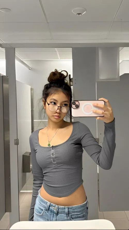 Obligatory bathroom selfie