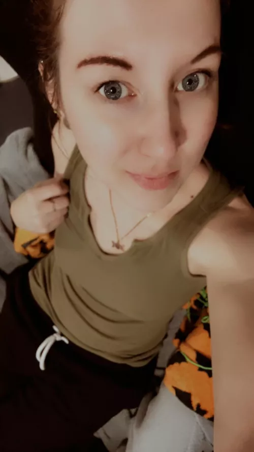 Off of work = no bra! 