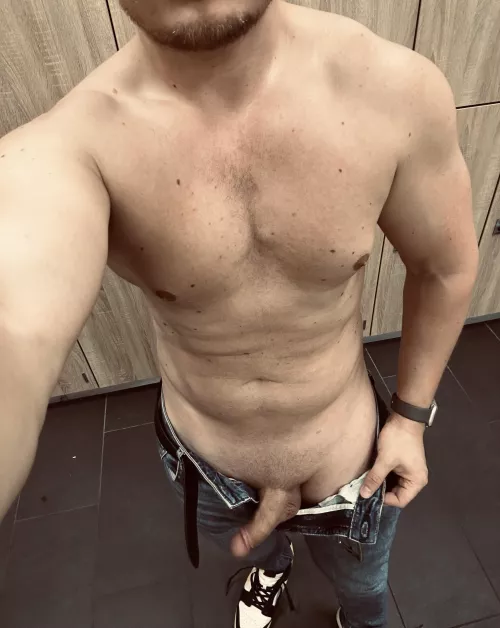 Oops I forgot (m)y boxers  