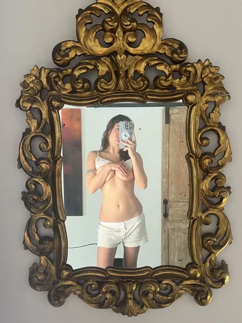 So short I have to stand on a chair to take a selfie 