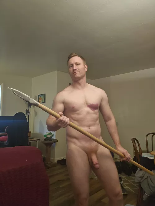 Spot the difference between me and a Greek statue 