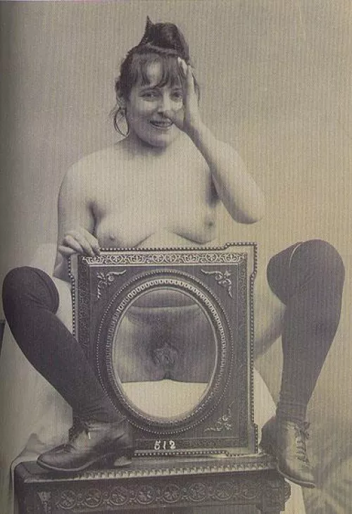 those naughty French and their postcards