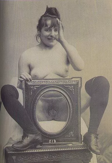 those naughty French and their postcards