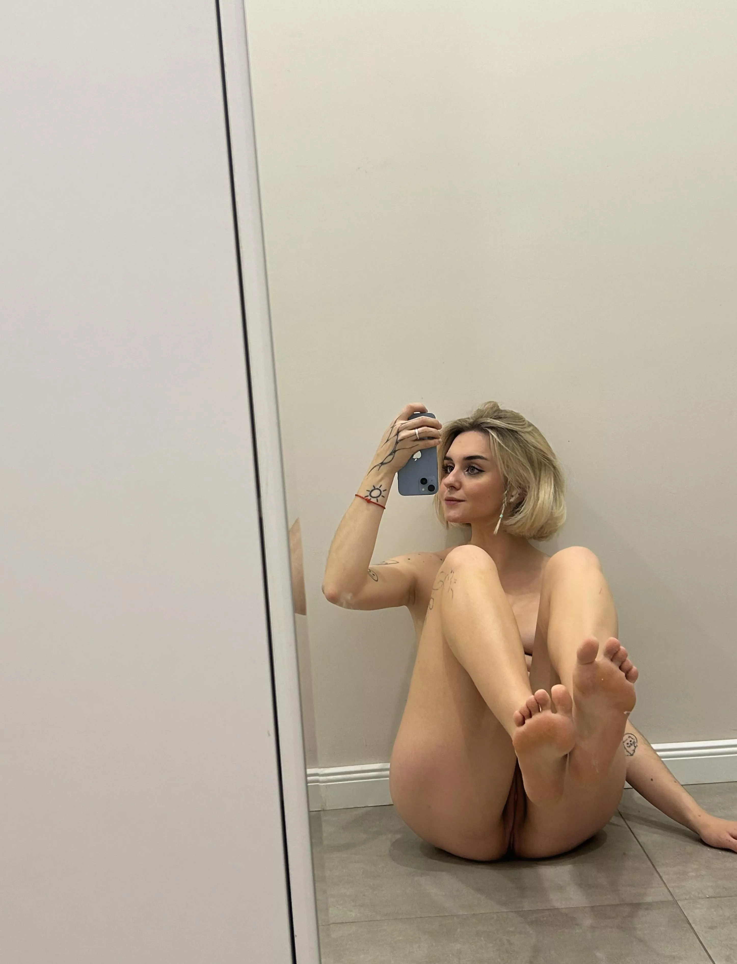 Time to spread those slender legs, don't you think