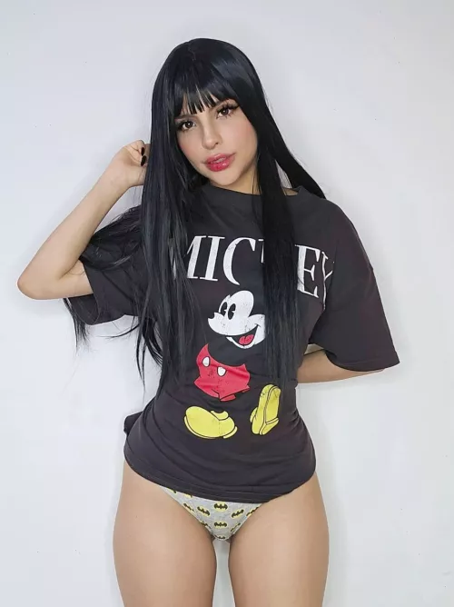 what if the quiet girl from your math class asked u out on a date?