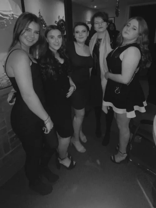 Which party girl would u pick [5]