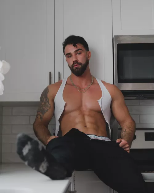 Who’s in the mood to be stretched 😏