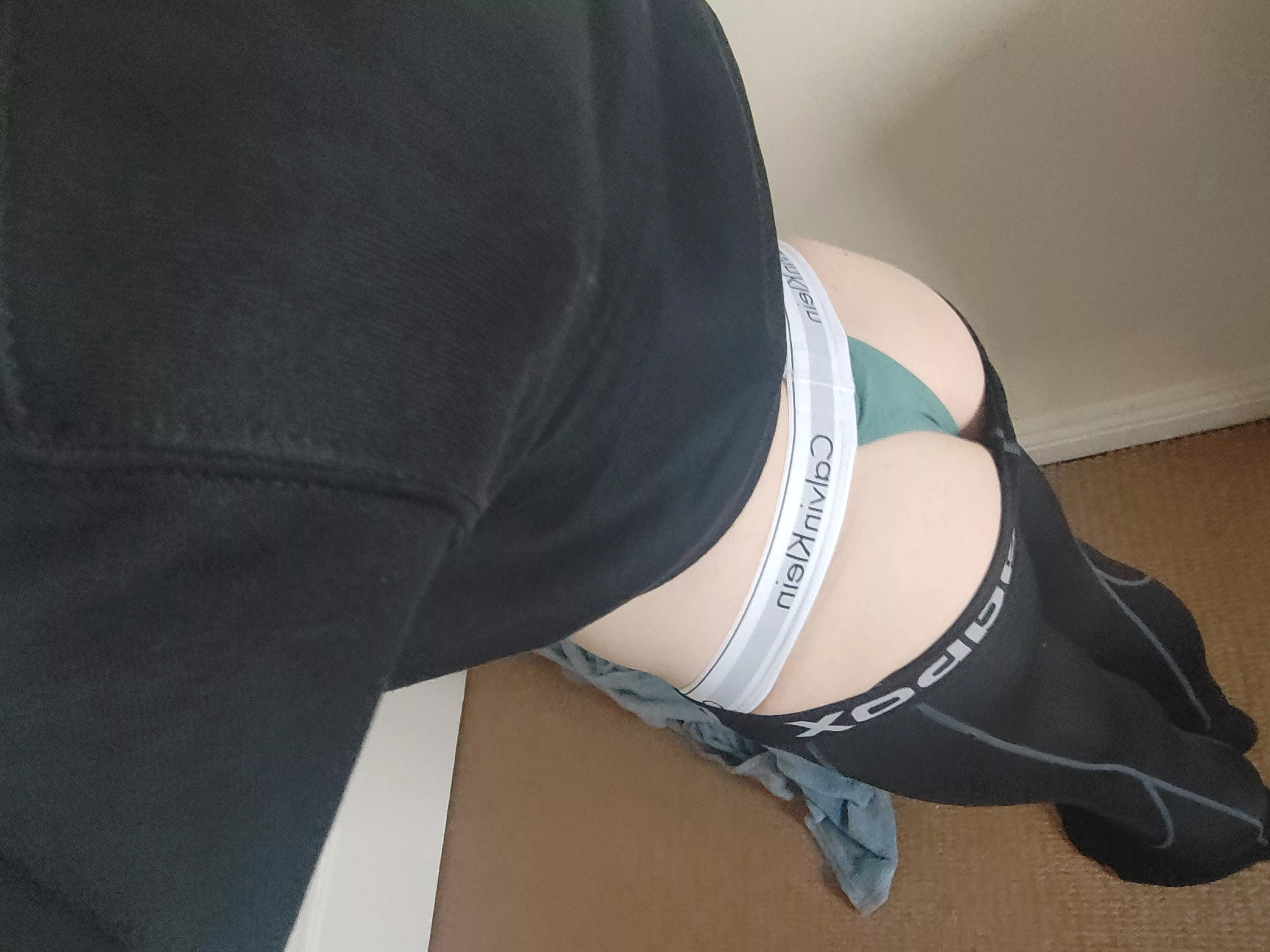 You see me in the gym changing like this... What do you do?? 😈 X