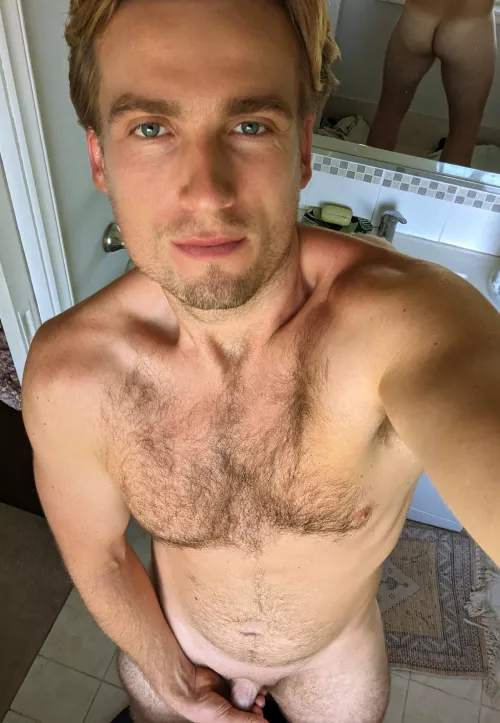 Any ladyboners? 😅