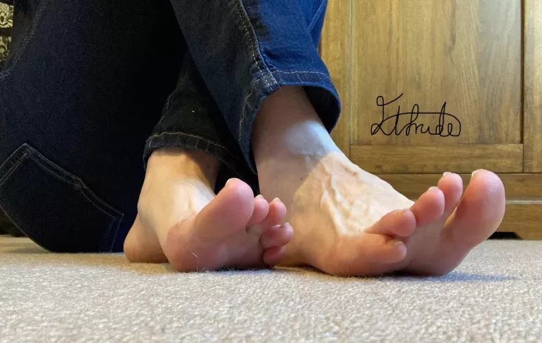 Arches and toes 