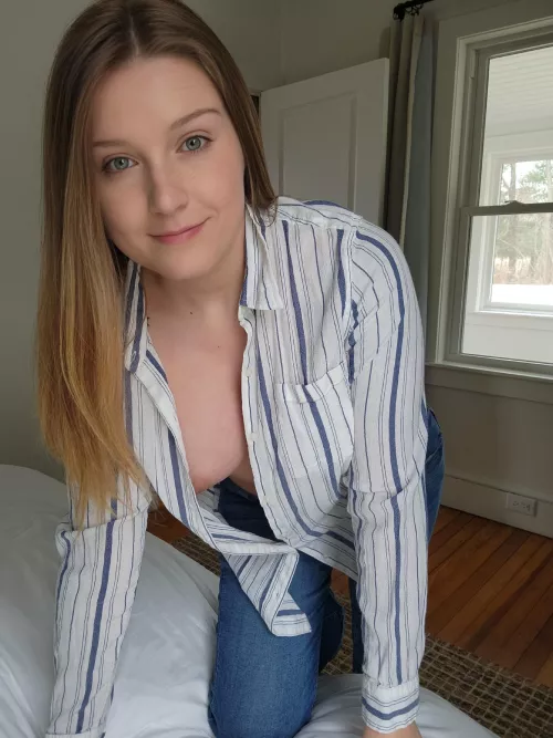 Bent over to give you a peek 