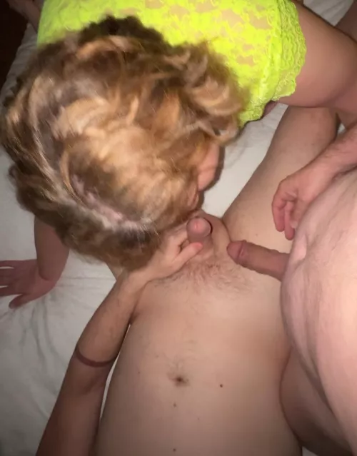 Bi 3somes……the best sex a couple can have with a stranger? Yes!! (50)