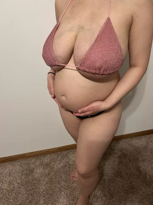 Can a preggo wife play